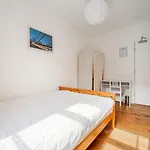 No 13 Georgian Shared House - By Clifton Short Lets Bristol