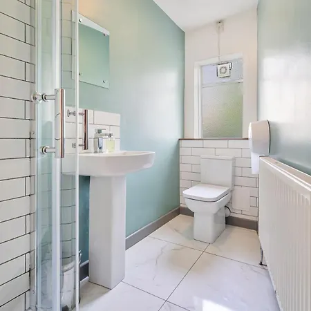 Georgian Shared House No'13 - By Clifton Short Lets * Bristol