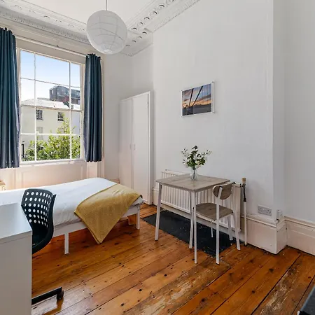 No 13 Georgian Shared House - By Clifton Short Lets * Bristol