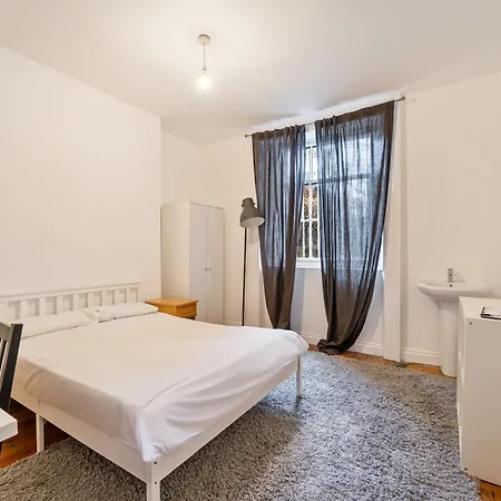 No 13 Georgian Shared House - By Clifton Short Lets Guest house *