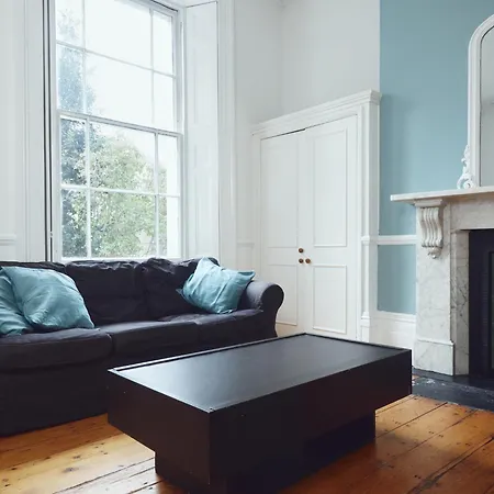 No 13 Georgian Shared House - By Clifton Short Lets * בריסטול