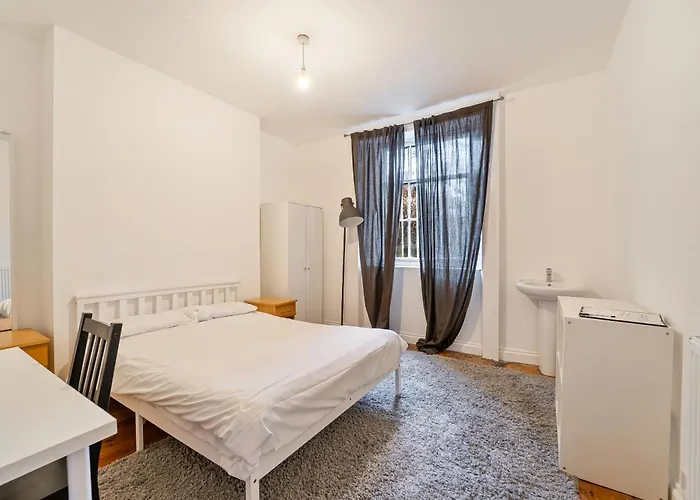 No 13 Georgian Shared House - By Clifton Short Lets Бристоль